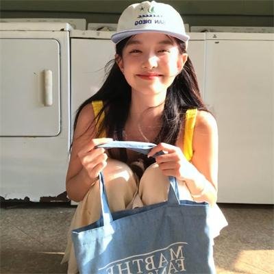 女孩2